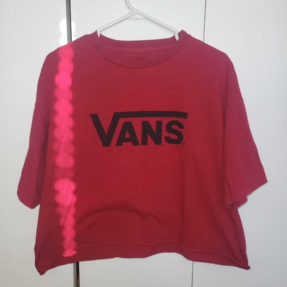 XL Vans crop